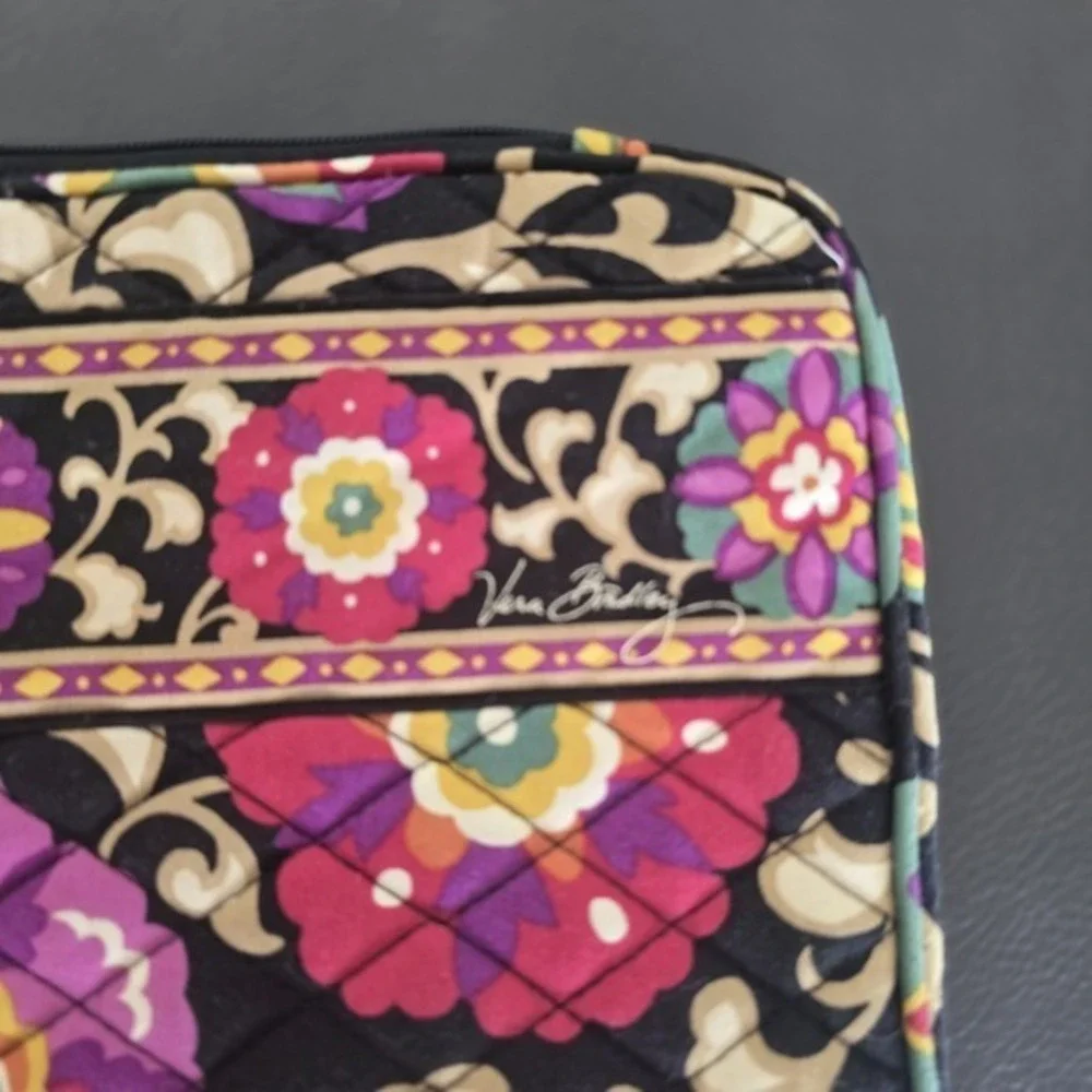Vera Bradley‎ Quilted Zip Pouch Travel Cosmetic Organizer Floral